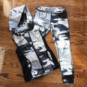 Zella leggings girl 10/12, hooded puffer vest 8/10